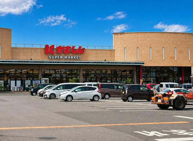 宇都宮市上籠谷町　4ＬＤＫ　中古住宅の周辺|かましん　ゆいの杜店まで5900m