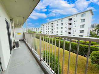 【洋室】 | 高洲三丁目住宅6号棟 | 室内のリフォーム後の施工例（居室）です（施工例のため、実際の間取りや設備仕様等異なる場合有）