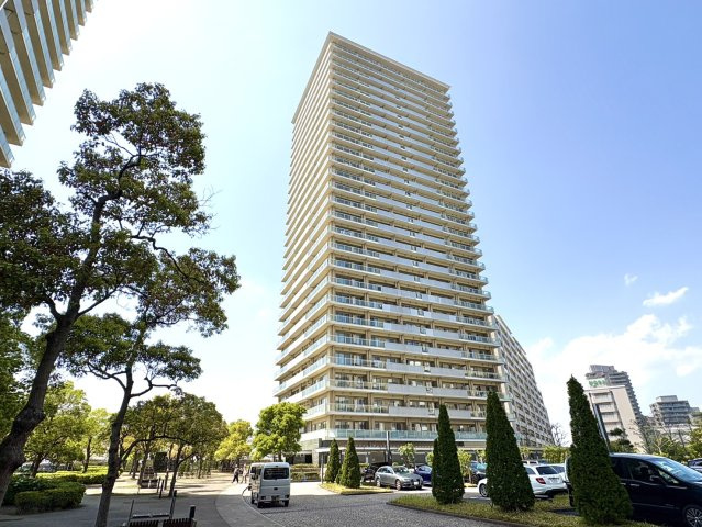 ★仲介手数料無料★ザ・リバープレイスウエストタワー（新規フルリノベーション済み・最上階住戸）の外観