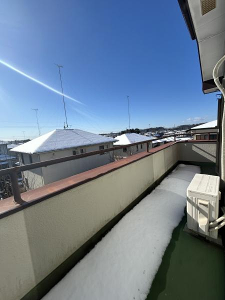 宇都宮市砥上町　３ＬＤＫ　中古住宅のバルコニー