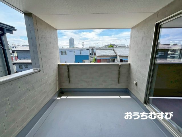 小牧市池之内鳶ヶ巣(全2棟)のバルコニー