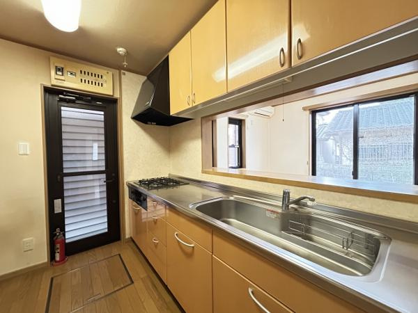宇都宮市平出町　４ＬＤＫ　中古住宅のキッチン