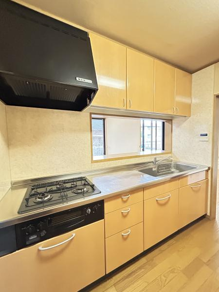 宇都宮市平出町　４ＬＤＫ　中古住宅のキッチン
