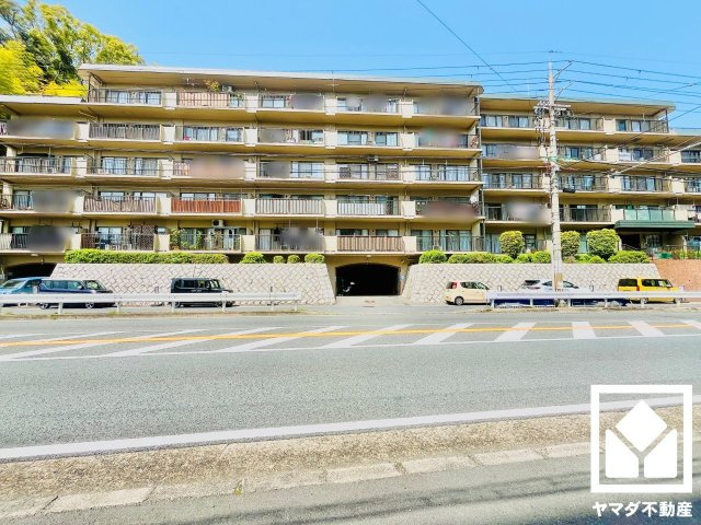 桃山ガーデンハイツの外観