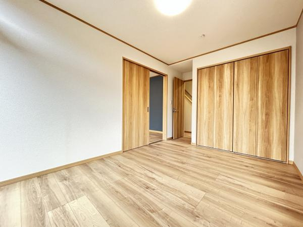 宇都宮市御幸本町　４ＬＤＫ　中古住宅の洋室