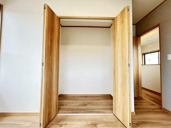 宇都宮市御幸本町　４ＬＤＫ　中古住宅の収納
