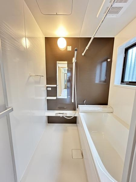 宇都宮市御幸本町　４ＬＤＫ　中古住宅の浴室