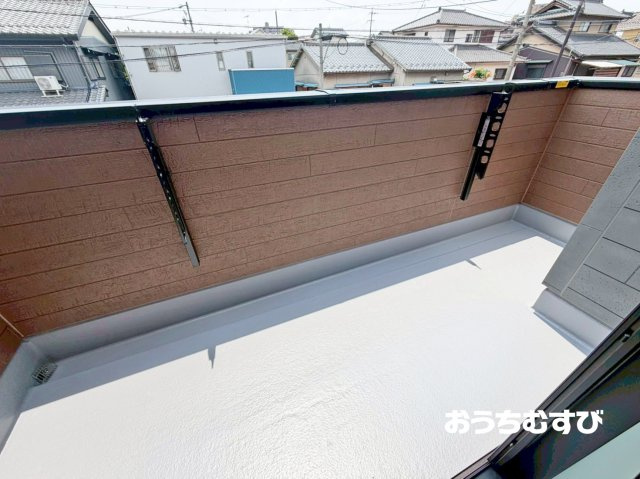 小牧市池之内鳶ヶ巣(全2棟)のバルコニー