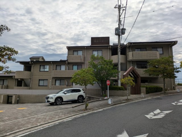 ヴェルビュあやめ池A棟