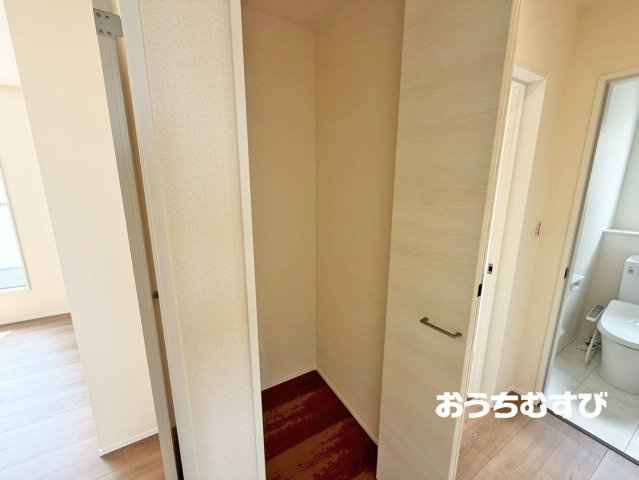 小牧市多気西町(全4棟)の収納