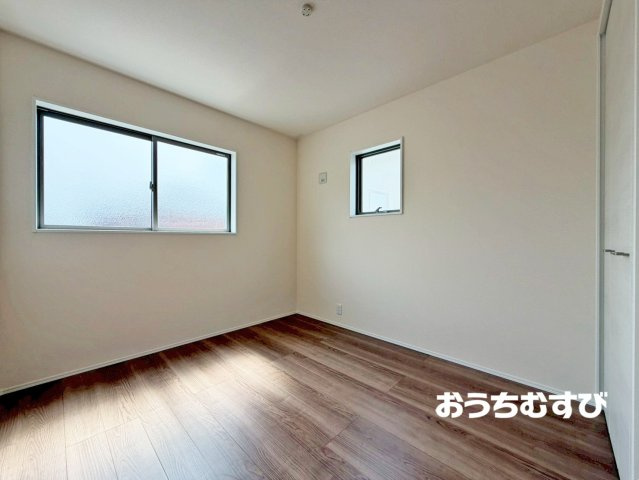 小牧市多気西町(全4棟)の洋室
