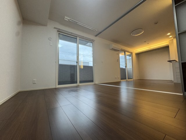 【寝室】パームツリーＢ