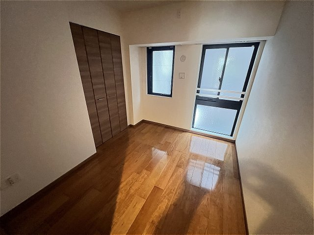 プレミスト西宮北口の洋室