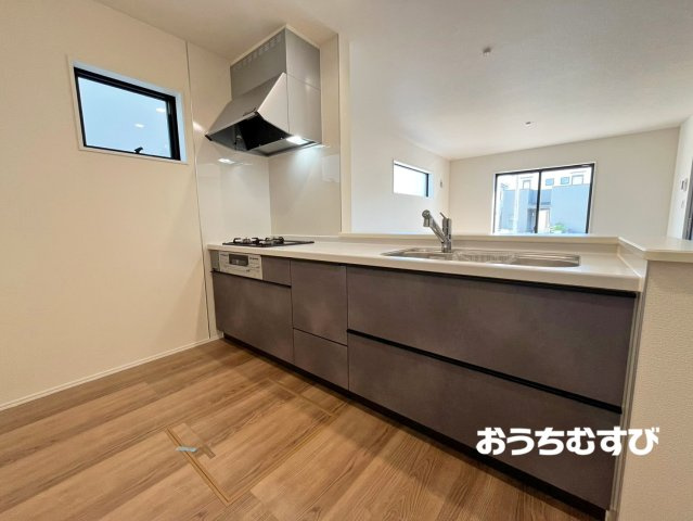 小牧市久保一色南(全5棟)のキッチン