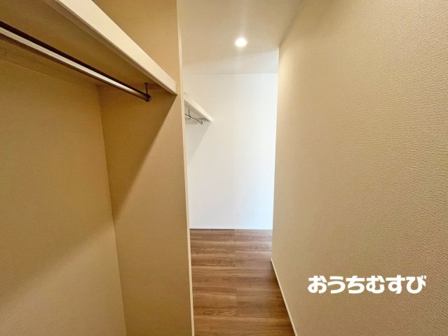 小牧市久保一色南(全5棟)の洋室