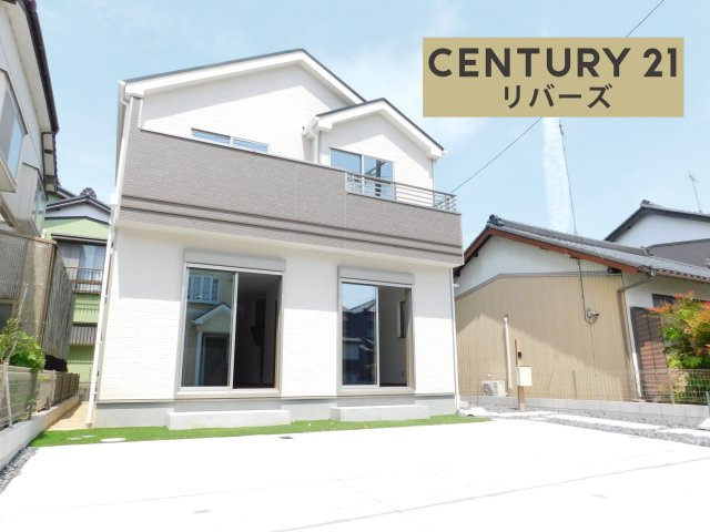 愛西市西保町西川原の新築一戸建の外観|☆限定１棟☆　新価格！！いつでも見学出来ます♪（お問合せ当日、平日、水曜、夜間でもＯＫ）　南向き、陽当たり良好！　敷地４６．３６坪　駐車並列４台ＯＫ　長期優良住宅！　全室南向き♪　人工芝の庭スペース♪