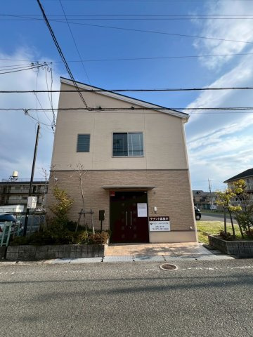 メルディアキューブ箕面牧落 Office & Garageの外観|改装前