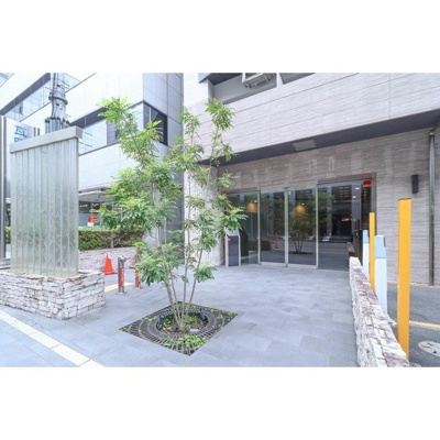【エントランス】 | SERENiTE本町エコート