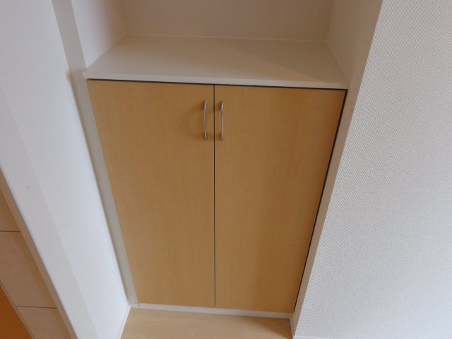 ハニーガーデンウエストの収納|下駄箱