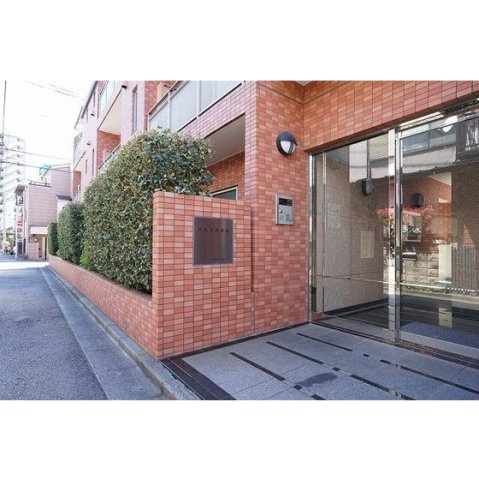 ポルタ西新宿の外観|エントランス