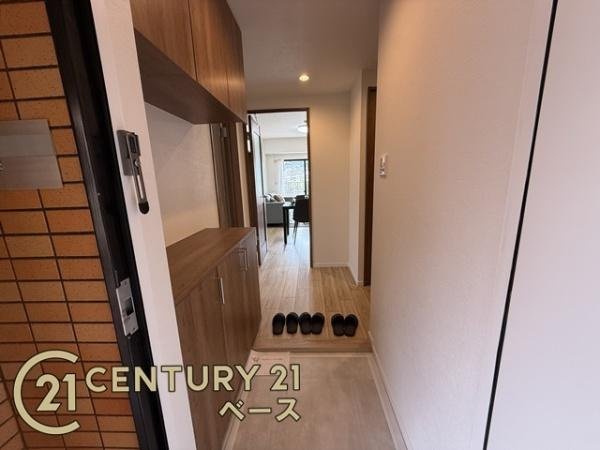 ふぁみーゆ生駒の玄関|■玄関には大容量シューズボックを完備！
