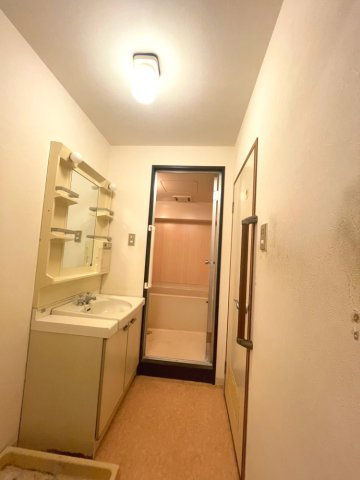 ダイアパレス丸の内の洗面所