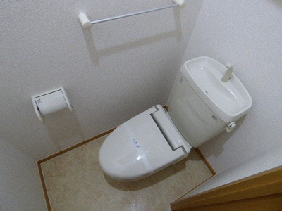 【トイレ】 | ファイン・スクエアー | 落ち着いたトイレです