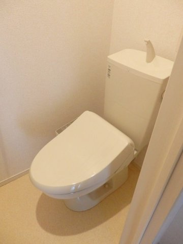 フィオーレ　ドムスＢのトイレ|コンパクトで使いやすいトイレです