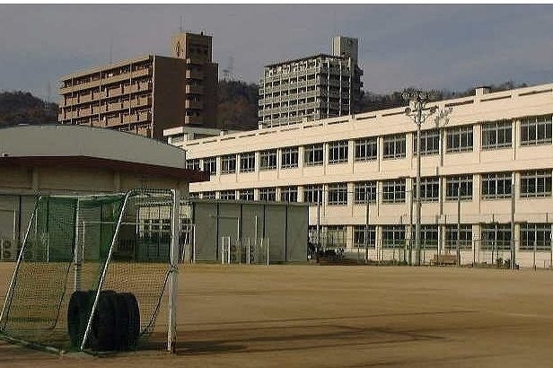 エルディム平田の周辺|中山小学校まで550m