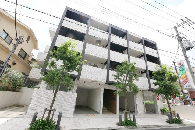 ラフィスタ東武練馬の外観