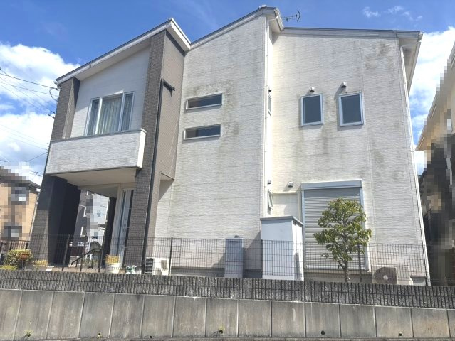 【中古戸建て】大津市国分2丁目の外観|落ち着いた雰囲気の外観です