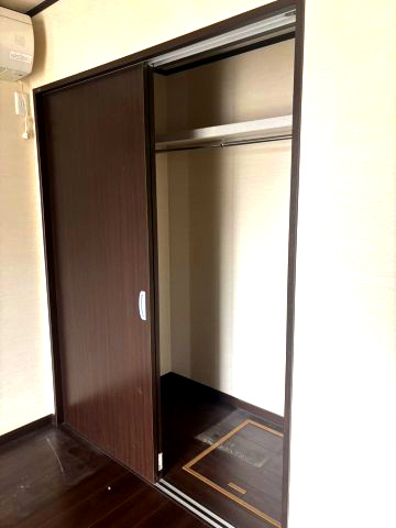 【中古戸建て】大津市国分2丁目の収納|収納スペース豊富です