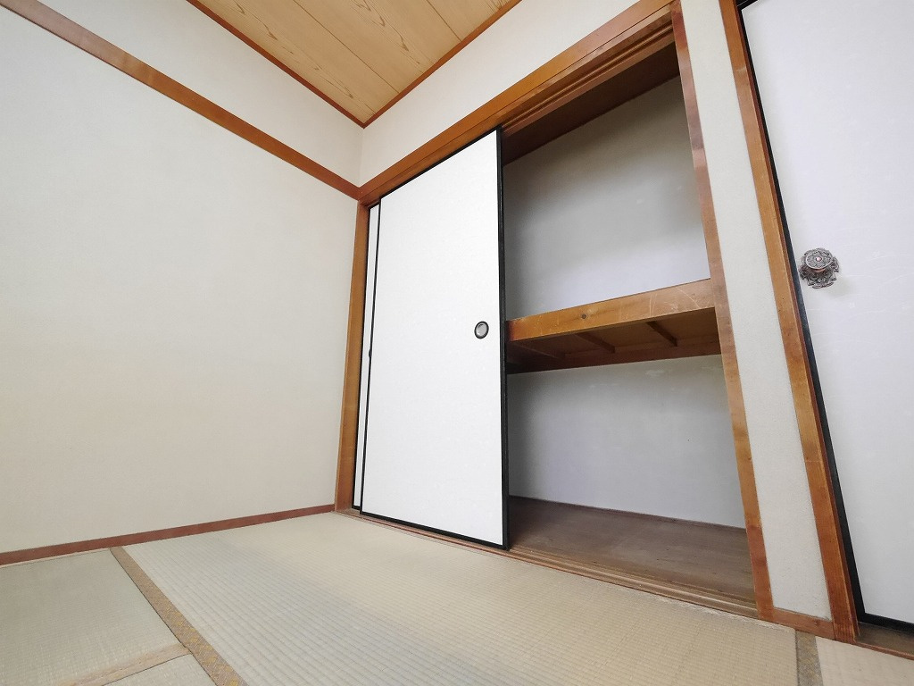 伊川谷町潤和戸建の収納