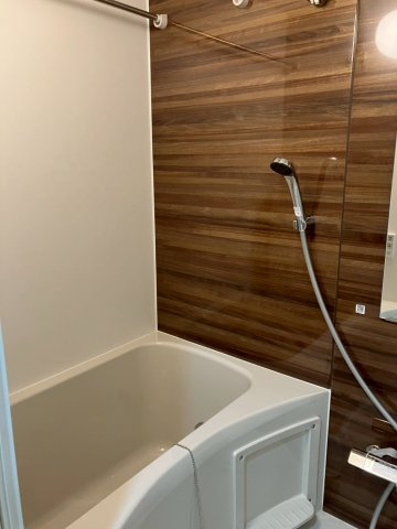 crostone成増の浴室