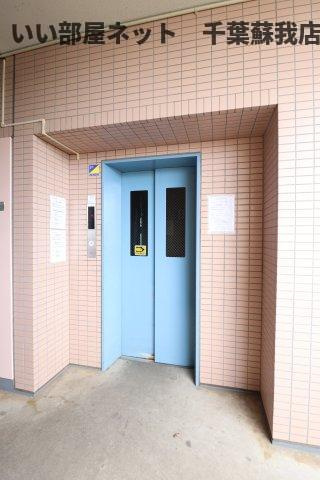 オーシャンビュー弐番館のロビー|エレベーター