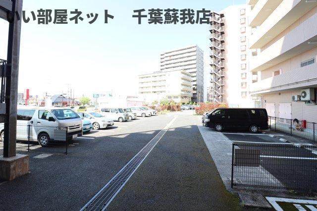 オーシャンビュー弐番館の駐車場|カースペースがあります