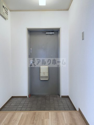 エクシード国分の玄関