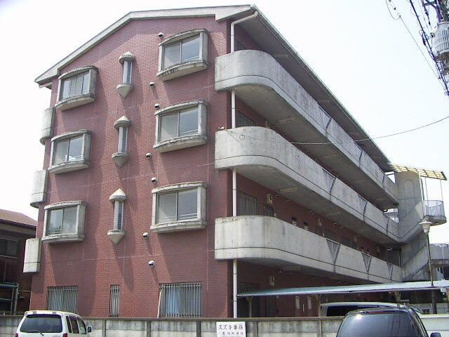イーストヒルズの外観