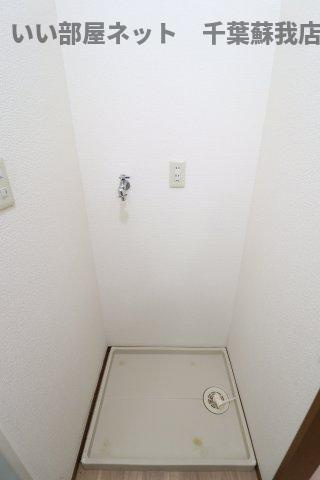 フォンティーヌ国分寺台の洗面所|洗濯機置場