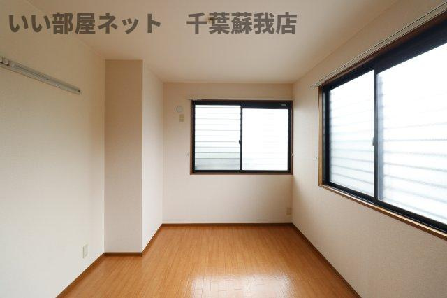 フォンティーヌ国分寺台の洋室|広々とした洋室です