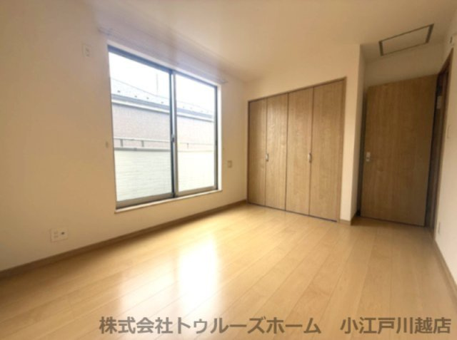 【洋室】 | 入間市久保稲荷5丁目　中古戸建 | 【リフォーム前になります。】