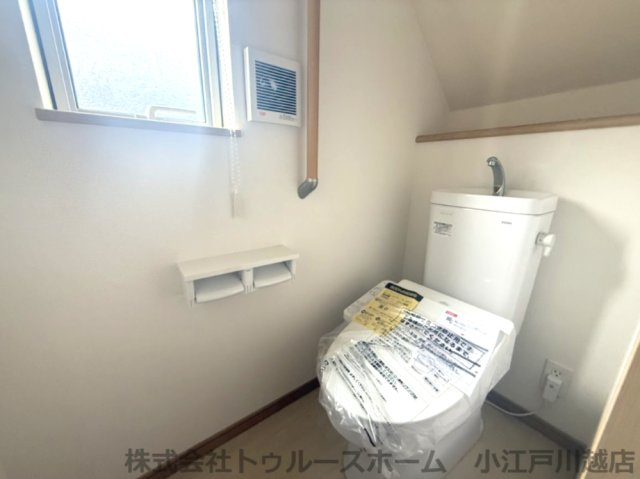 【トイレ】 | 入間市久保稲荷5丁目　中古戸建 | 【リフォーム前になります。】