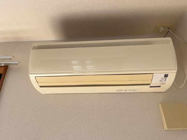 コンチェルト笠岡Ｄの設備|エアコン
