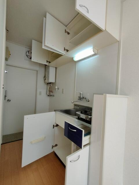 ホワイトハウス金町のキッチン