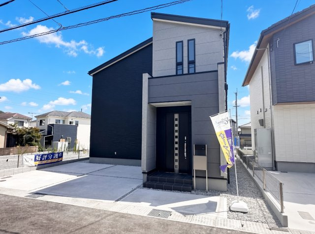 姫路市御立東　第7期　新築一戸建ての外観|安心の10年保証！外観を美しく保ち、雨水で汚れを落とします！気になることがありましたら、お気軽にお問い合わせください！