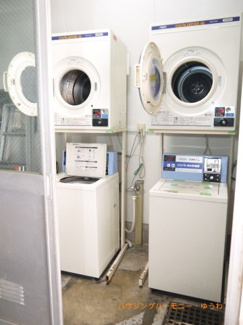 【その他共用部分】 | １階に住民専用のコインランドリーがあります！