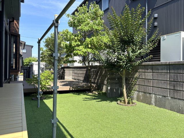 新潟市北区木崎の庭