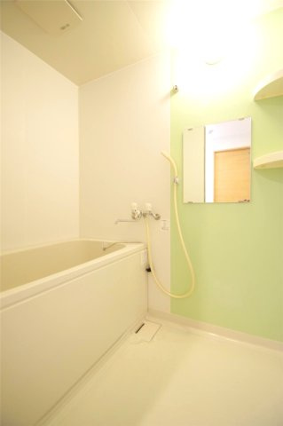 合志市幾久富の賃貸マンションの浴室