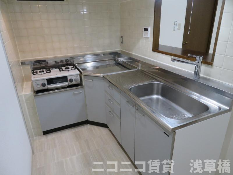 アブレスト浜町のキッチン