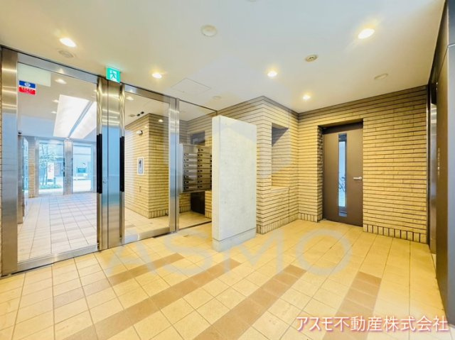 【エントランス】 | リーゾエパーネ